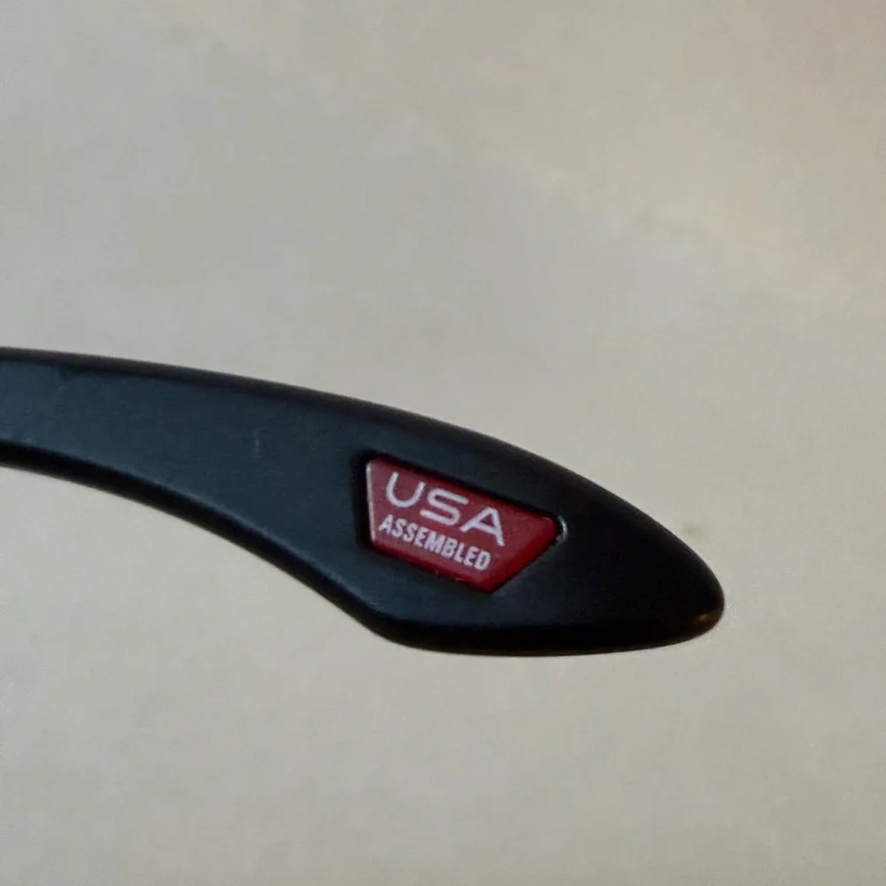 Oakley sunglasses Washington Football Team Holbrook™ special edition